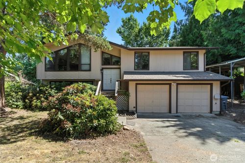 2417 179th Ave E, Lake Tapps, WA, 98391-9481 | Card Image