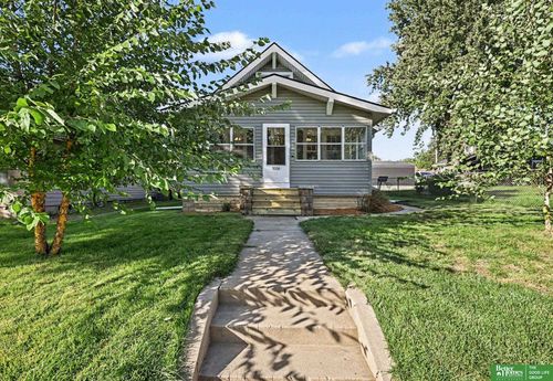 3006 Vinton St, Omaha, NE, 68105-3748 | Card Image