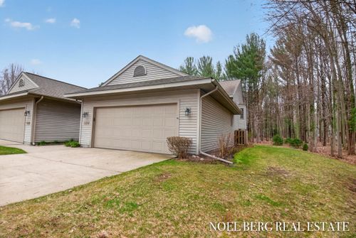 9-536 Tournament Circle, Norton Shores, MI, 49444 | Card Image