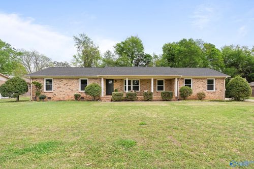 7231 Statton Dr Se, Huntsville, AL, 35802-2618 | Card Image
