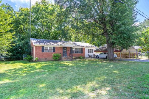 318 Central St, Bolivar, TN, 38008-1807 | Card Image