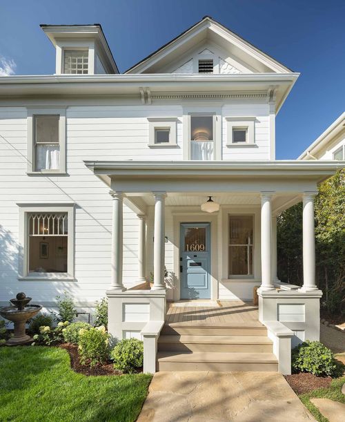 1609 Garden St, SANTA BARBARA, CA, 93101-1109 | Card Image