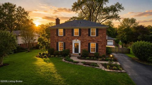 6426 Regency Ln, Louisville, KY, 40207-2310 | Card Image