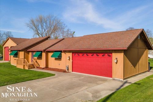 374 Monroe Blvd, Harsens Island, MI, 48028-9454 | Card Image