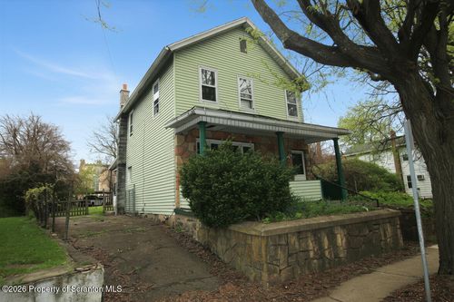 437 Phelps St, Scranton, PA, 18509-3225 | Card Image