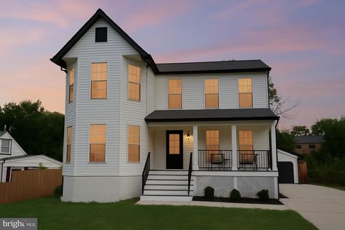 3147 Headrow Ln, FALLS CHURCH, VA, 22042-2610 | Card Image