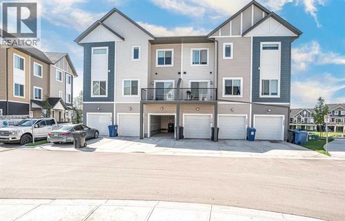 372 Canals Cross Sw, Airdrie, AB, T4B4L4 | Card Image