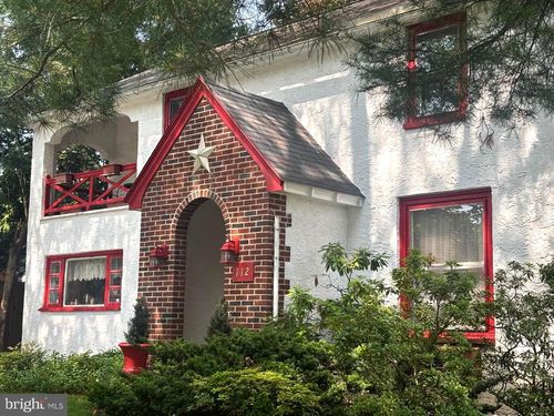 112 N New St, LITITZ, PA, 17543-1137 | Card Image