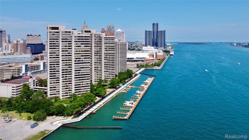 23d-300 Riverfront Drive, Detroit, MI, 48226 | Card Image