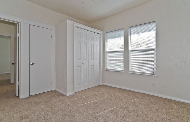 3011 Spurlock St, House other with 3 bedrooms, 2 bathrooms and null parking in Dallas TX | Image 21