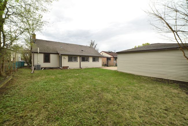 813 S Wolf Rd, House other with 3 bedrooms, 3 bathrooms and 2 parking in Des Plaines IL | Image 43
