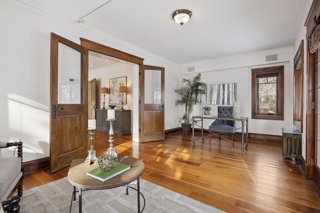 2667 E Lake Of The Isles Pkwy, House other with 4 bedrooms, 4 bathrooms and null parking in Minneapolis MN | Image 44