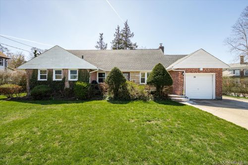 36 Nirvana Ave, Great Neck, NY, 11023-1161 | Card Image