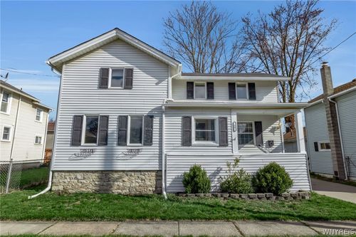 56 Bacon St, Lockport, NY, 14094-4216 | Card Image