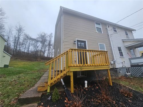 17 Hemlock St, Ellsworth, PA, 15331 | Card Image
