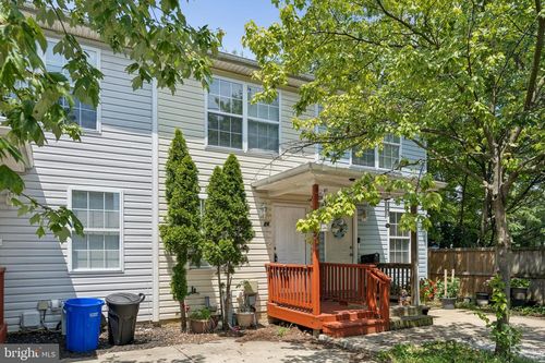 26 Johnson Pl, Annapolis, MD, 21401-3523 | Card Image