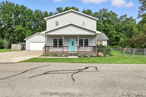 8 Miami St, Mount Vernon, OH, 43050-1820 | Card Image