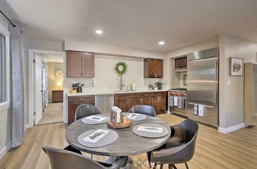 304 W Fairway Blvd, Big Bear City, CA, 92314 | Card Image