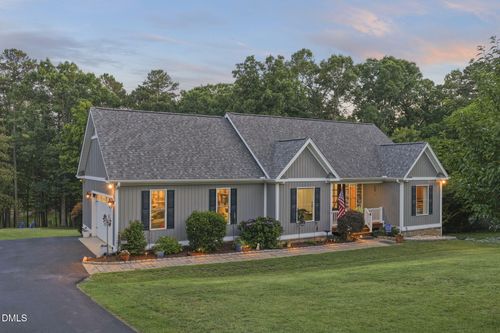 108 Oak View Dr, Clarksville, VA, 23927-9177 | Card Image