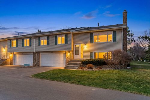 8361 W 100th St, Bloomington, MN, 55438-1971 | Card Image