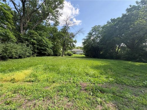 8115 E 80th Ter, Kansas City, MO, 64138-1429 | Card Image