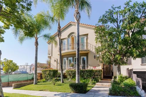 102-711 E Angeleno Ave, Burbank, CA, 91502-1911 | Card Image