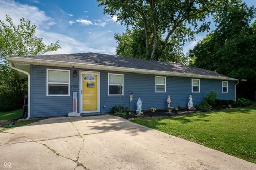 4703 W Compton Dr, Edinburgh, IN, 46124-9165 | Card Image