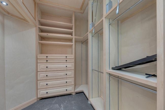 Nice built-ins | Image 20