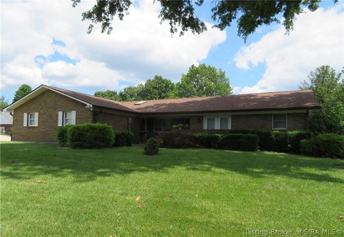 3000 Creek Ridge Drive, New Albany, IN, 47150 | Card Image