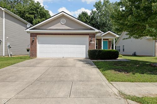 10256 New Dawn Pl, Avon, IN, 46123-6655 | Card Image