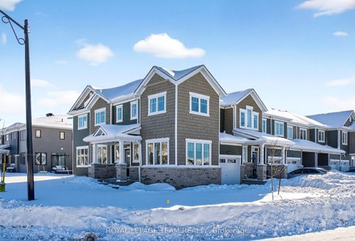 642 Bronze Copper Cres, Richmond, ON, K0A2Z0 | Card Image