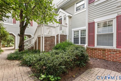 d-2925 S Woodstock St, ARLINGTON, VA, 22206-4009 | Card Image