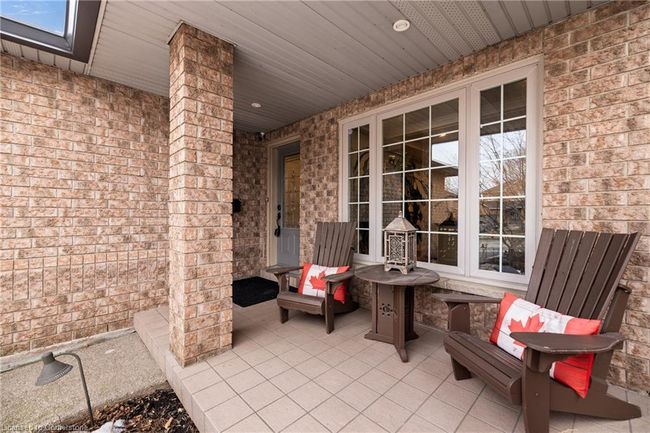 558 Phoebe Cres, House other with 5 bedrooms, 4 bathrooms and 4 parking in Burlington ON | Image 4
