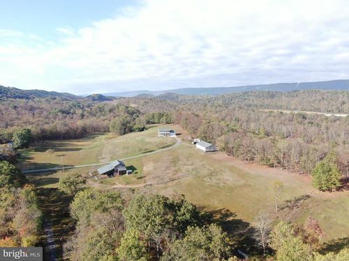 5868 Orchard Rd, HUNTINGDON, PA, 16652-7864 | Card Image