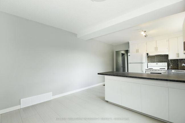 384 Tremblay Rd, Home with 5 bedrooms, 2 bathrooms and 6 parking in Ottawa ON | Image 6