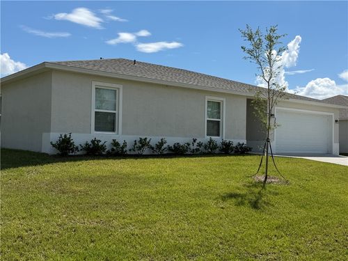 350 Dolphin St Se, Palm Bay, FL, 32909-3638 | Card Image
