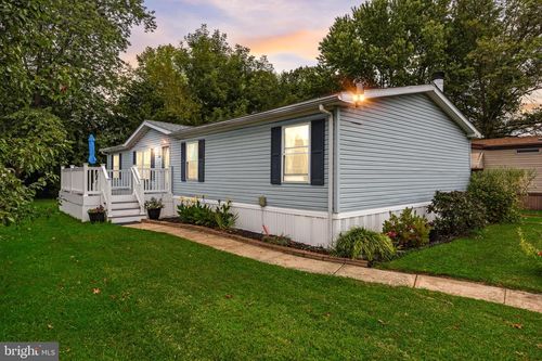 209 Harrison Ave, WILLIAMSTOWN, NJ, 08094-5454 | Card Image