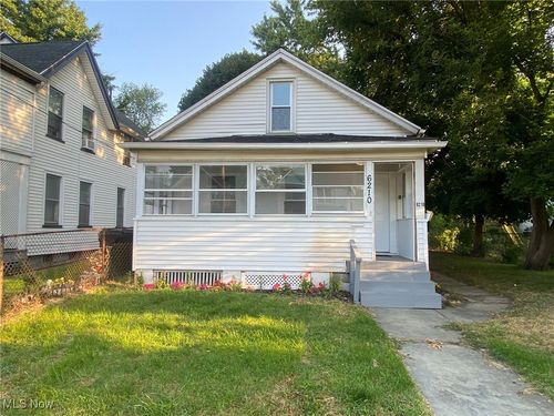 6210 Pear Ave, Cleveland, OH, 44102-3920 | Card Image