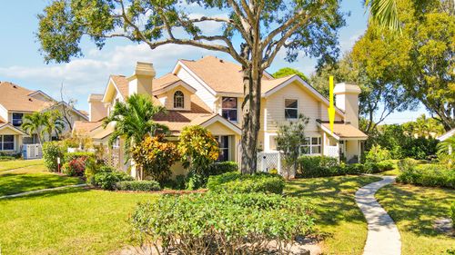 b-8115 Northboro Ct, Lake Clarke Shores, FL, 33406-8464 | Card Image
