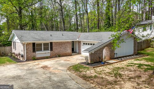 3220 Foxwood Trl Se, Smyrna, GA, 30082-2402 | Card Image