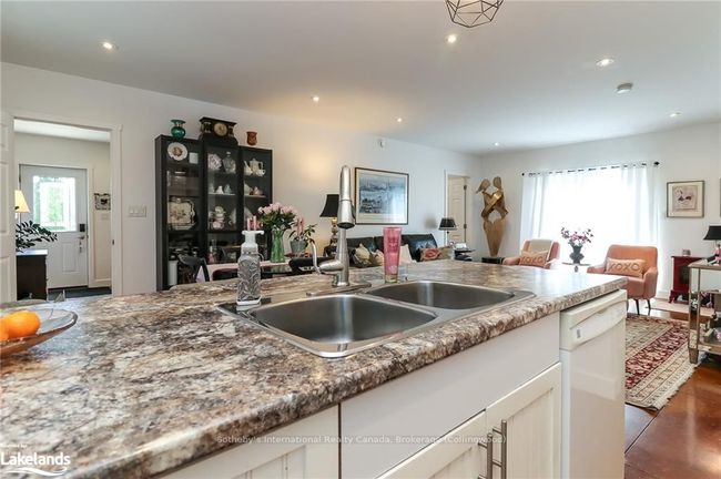 121 Birch St, House other with 4 bedrooms, 3 bathrooms and 4 parking in Collingwood ON | Image 35