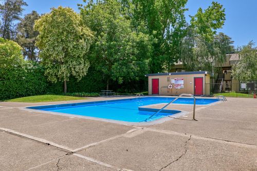 apt-101-6724 Plymouth Rd, Stockton, CA, 95207-2350 | Card Image