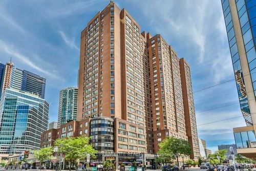 2502-633 Bay St, Toronto, ON, M5G2G4 | Card Image