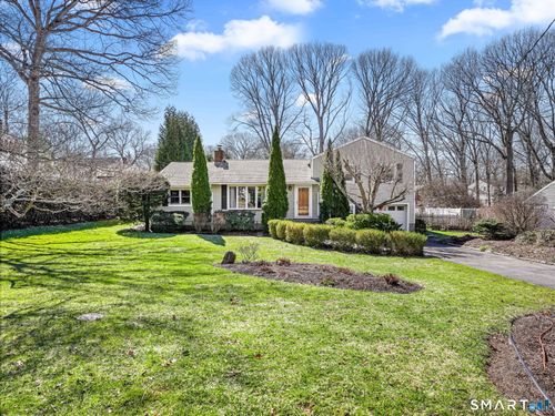 30 Rolling Wood Dr, Trumbull, CT, 06611-4926 | Card Image