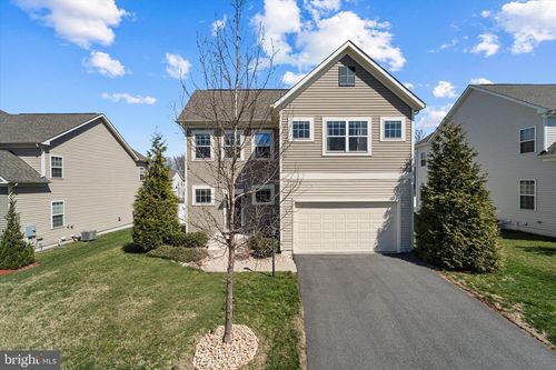 12172 Aster Rd, BRISTOW, VA, 20136-2210 | Card Image