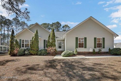 501 Compass Ct, Sneads Ferry, NC, 28460-6815 | Card Image