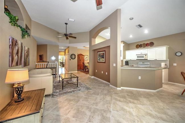 APT-201 - 10482 Autumn Breeze Dr, Condo with 3 bedrooms, 2 bathrooms and 1 parking in ESTERO FL | Image 8
