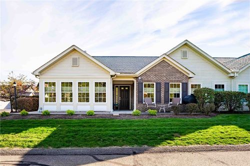 2041 Twickerham Ln, Cranberry Twp, PA, 16066-8300 | Card Image