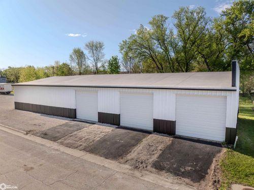705 Henderson, Iowa Falls, IA, 50126 | Card Image