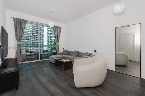 2803-1080 Brickell Ave, Miami, FL, 33131-3989 | Card Image